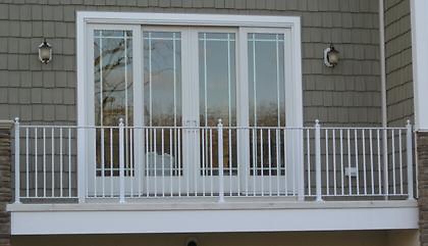 Custom balcony railing